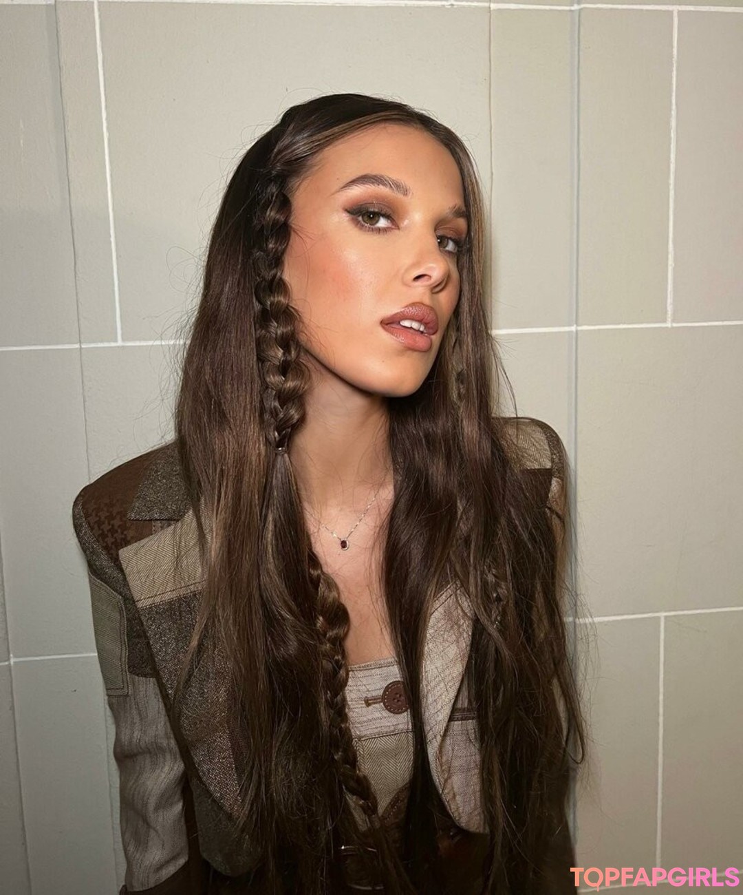 Photo nue de fuite OnlyFans de Millie Bobby Brown #1069
