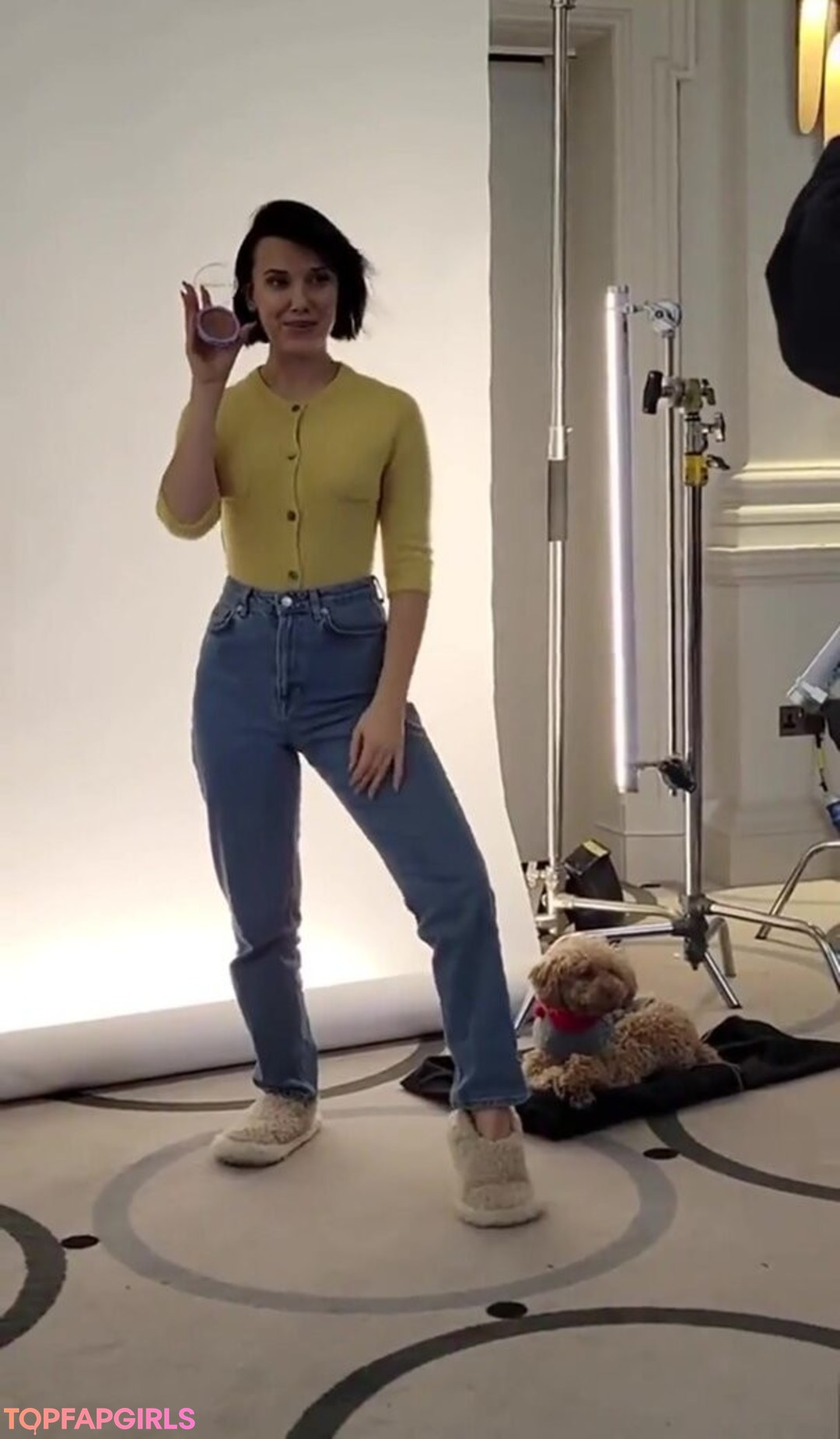 Photo nue de fuite OnlyFans de Millie Bobby Brown #1222