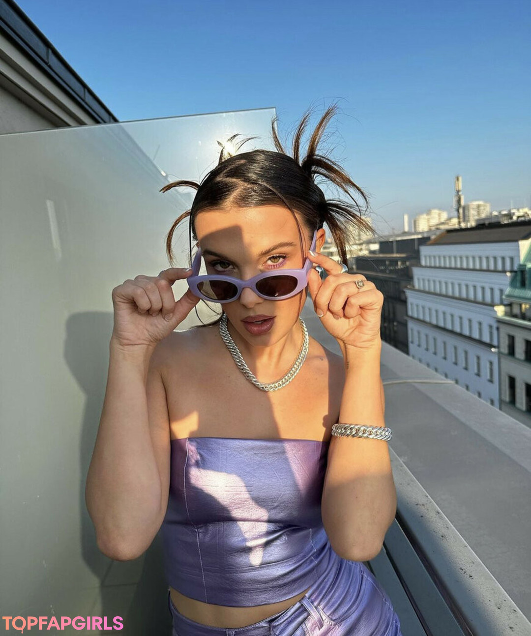 Photo nue de fuite OnlyFans de Millie Bobby Brown #1365