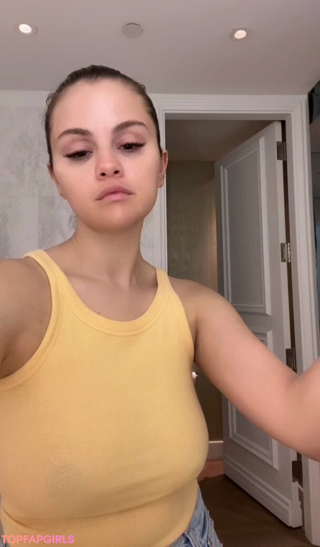 Photo nue de fuite OnlyFans de Selena Gomez #1119