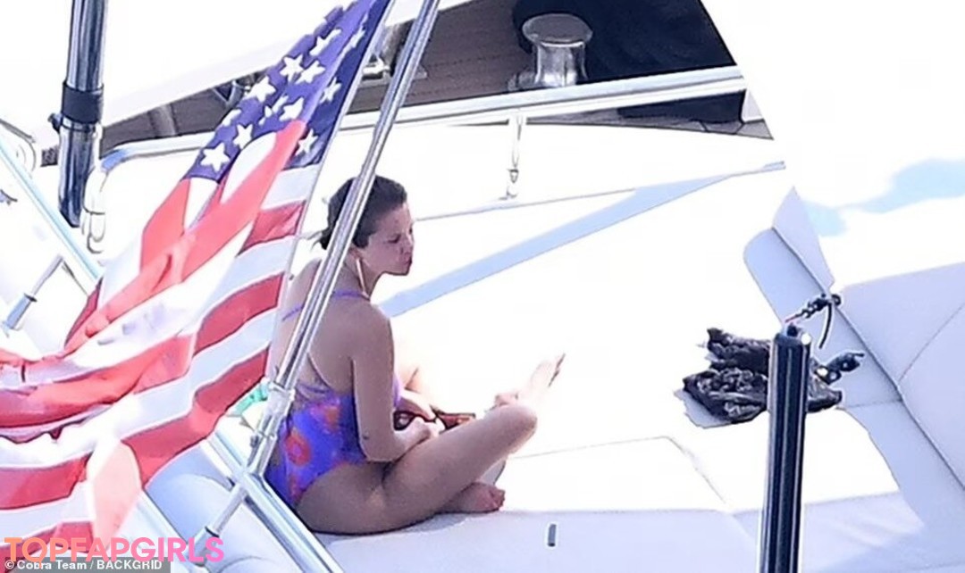 Photo nue de fuite OnlyFans de Selena Gomez #1231