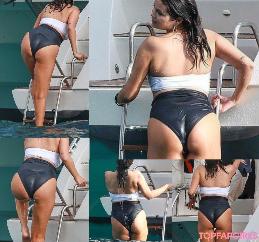 Photo nue de fuite OnlyFans de Selena Gomez #1680