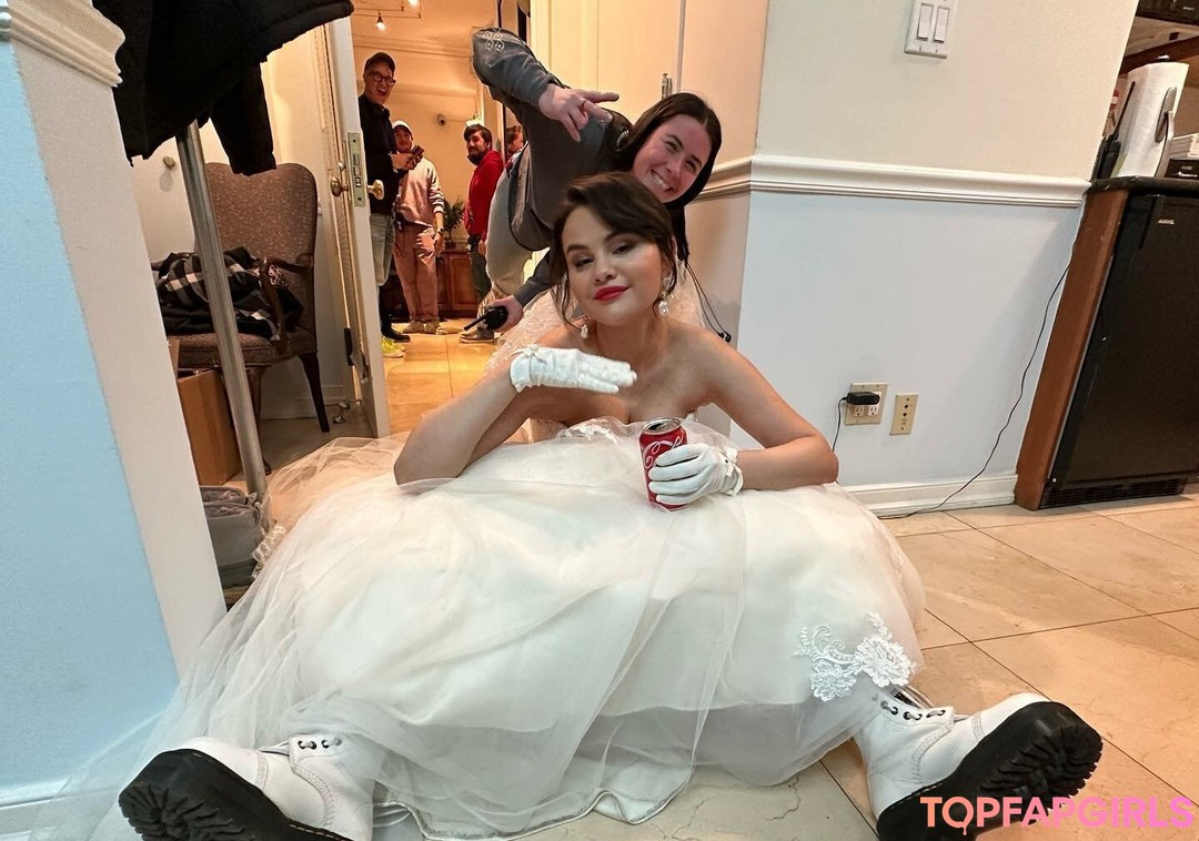 Photo nue de fuite OnlyFans de Selena Gomez #1890