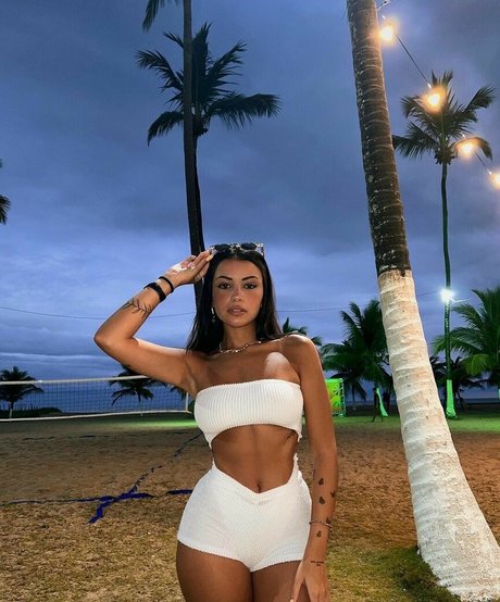 Photo nue de fuite OnlyFans de Gabriela Moura