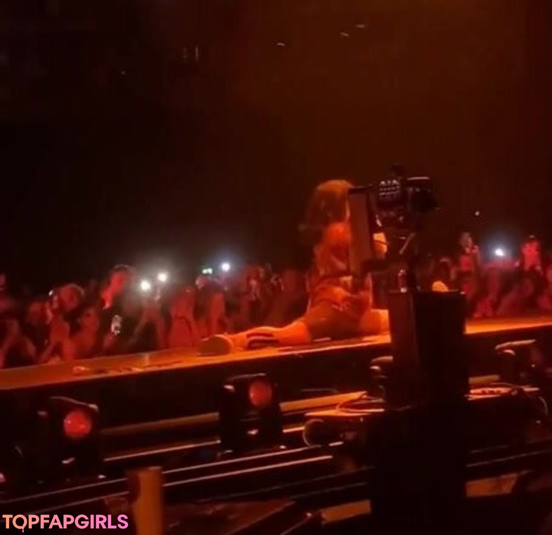 Photo nue de fuite OnlyFans de Billie Eilish #1088
