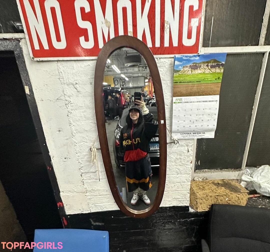 Photo nue de fuite OnlyFans de Billie Eilish #1149