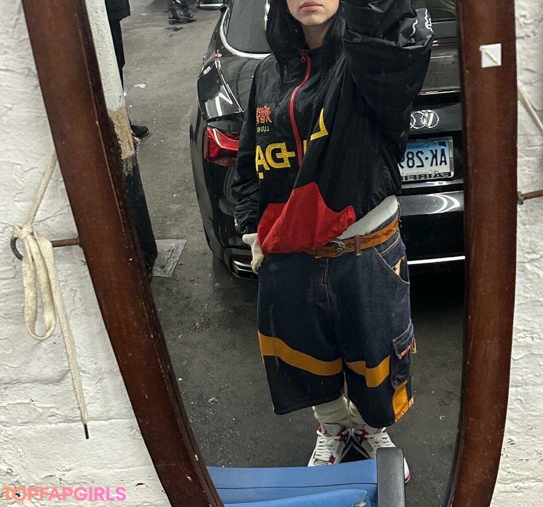 Photo nue de fuite OnlyFans de Billie Eilish #1214