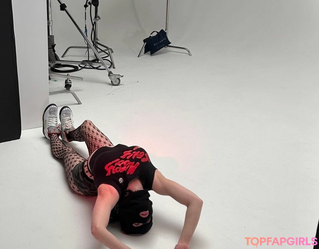 Photo nue de fuite OnlyFans de Billie Eilish #1348