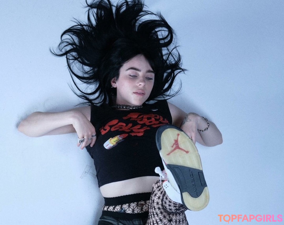Photo nue de fuite OnlyFans de Billie Eilish #1352