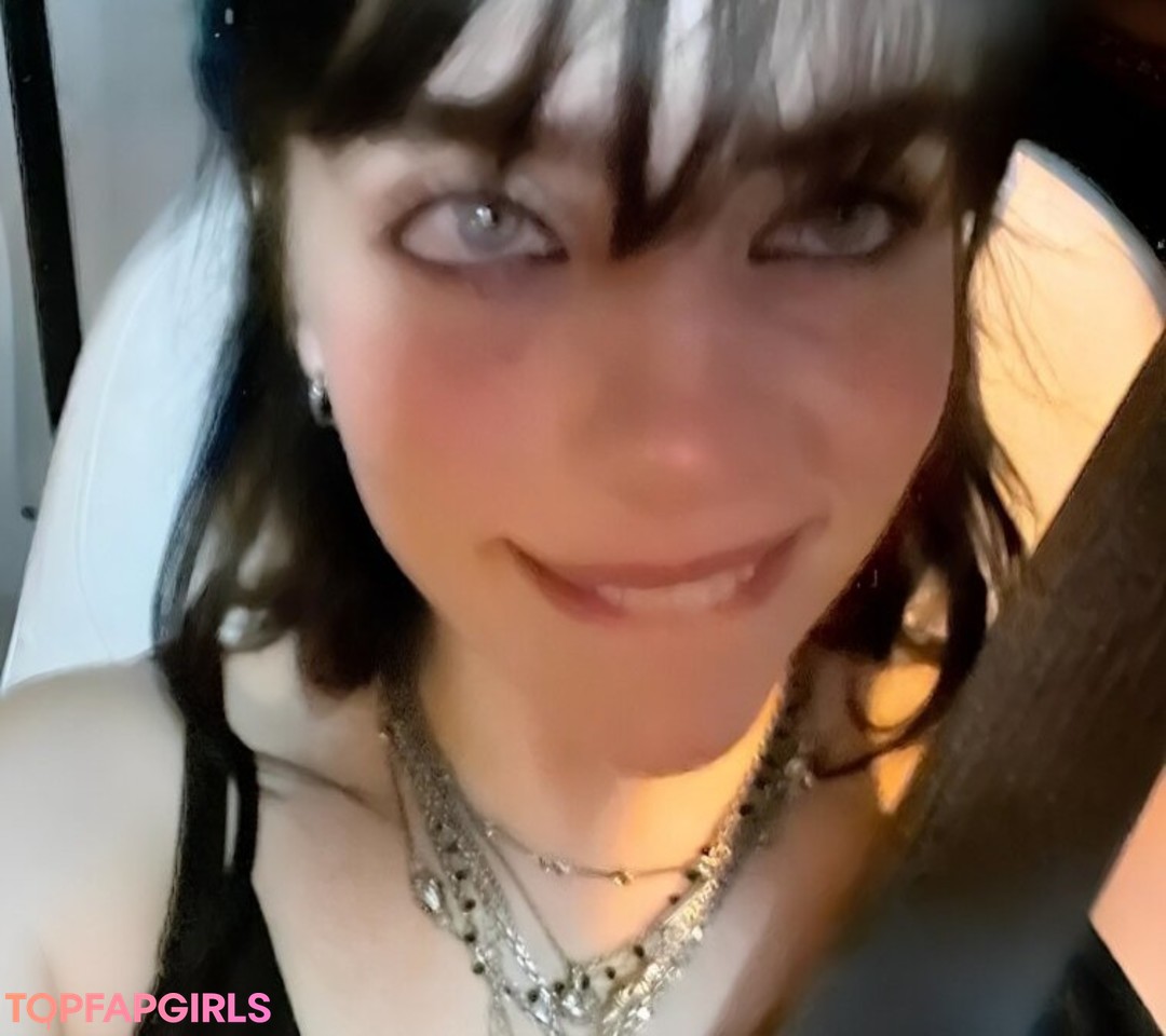 Photo nue de fuite OnlyFans de Billie Eilish #1425