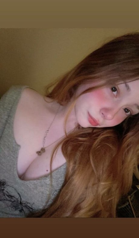 Photo nue de fuite OnlyFans de Diovana Konigsreuter