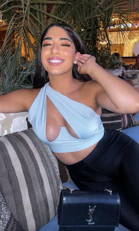 Photo nue de fuite OnlyFans de Mary Noura