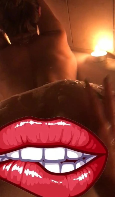 Photo nue de fuite OnlyFans de Lyubov Tomskaya