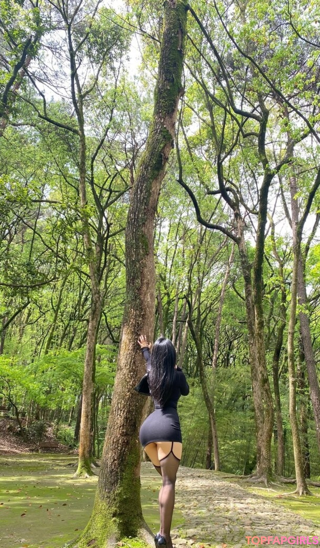 Photo nue de fuite OnlyFans de Qiaoniutt #1084