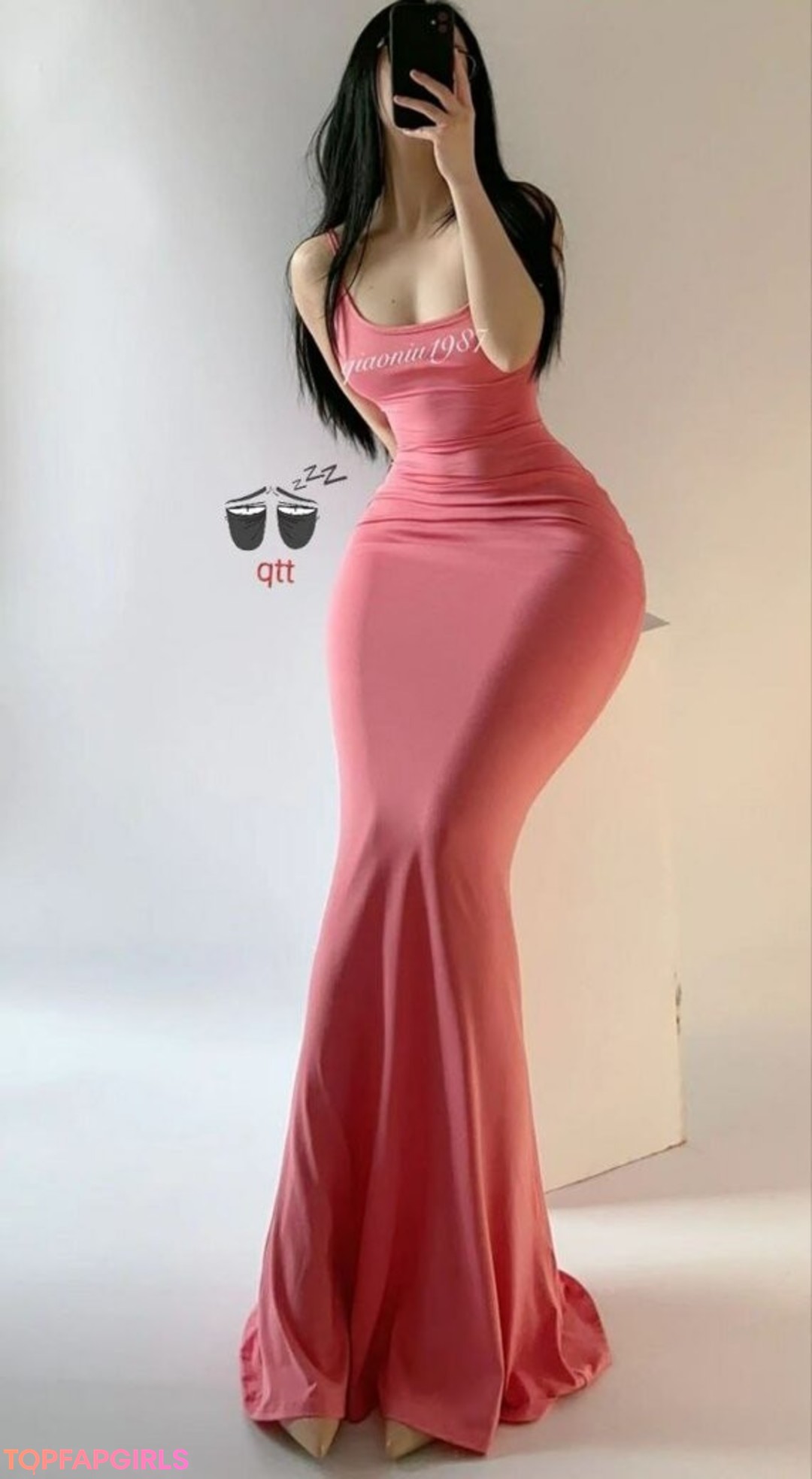 Photo nue de fuite OnlyFans de Qiaoniutt #1342