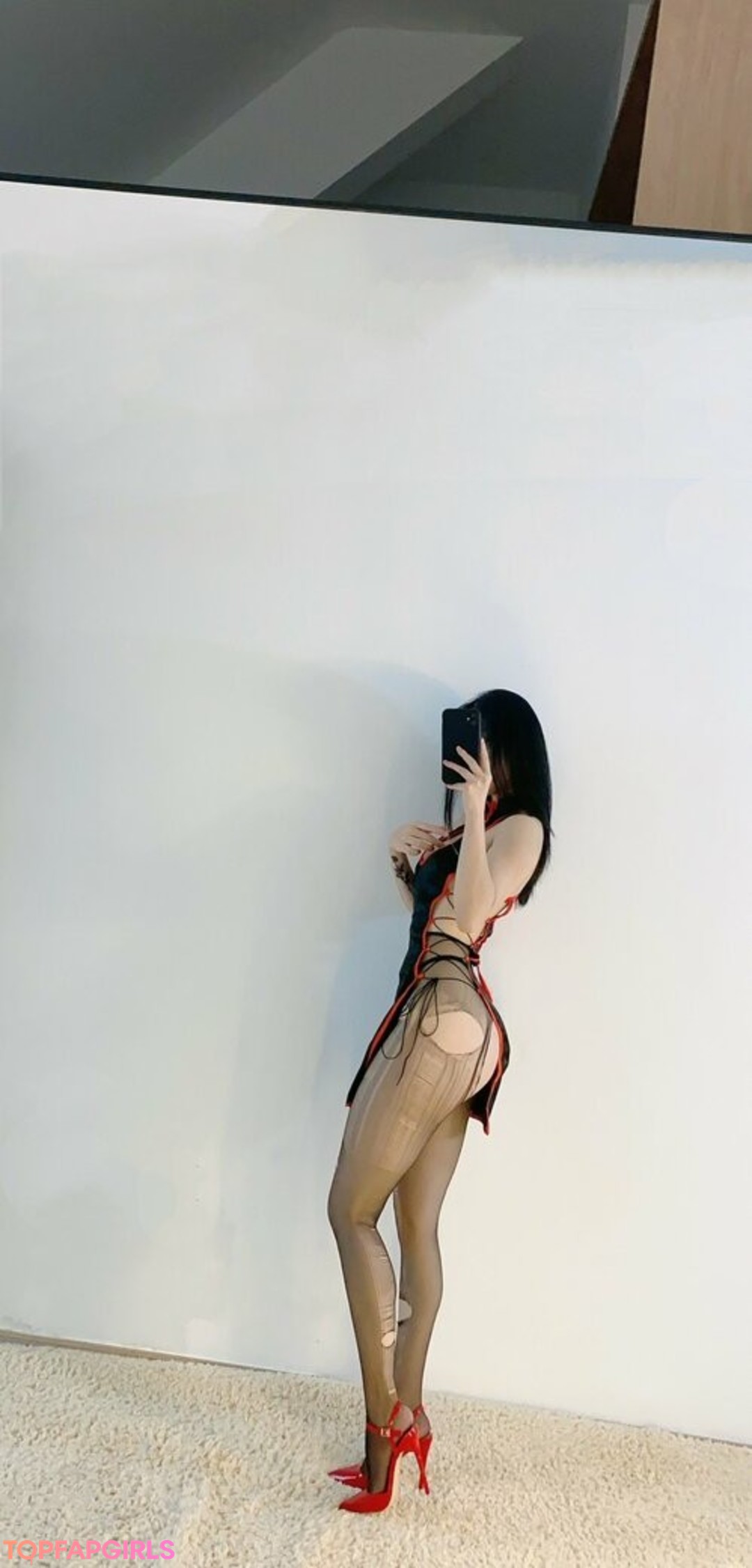 Photo nue de fuite OnlyFans de Qiaoniutt #1692
