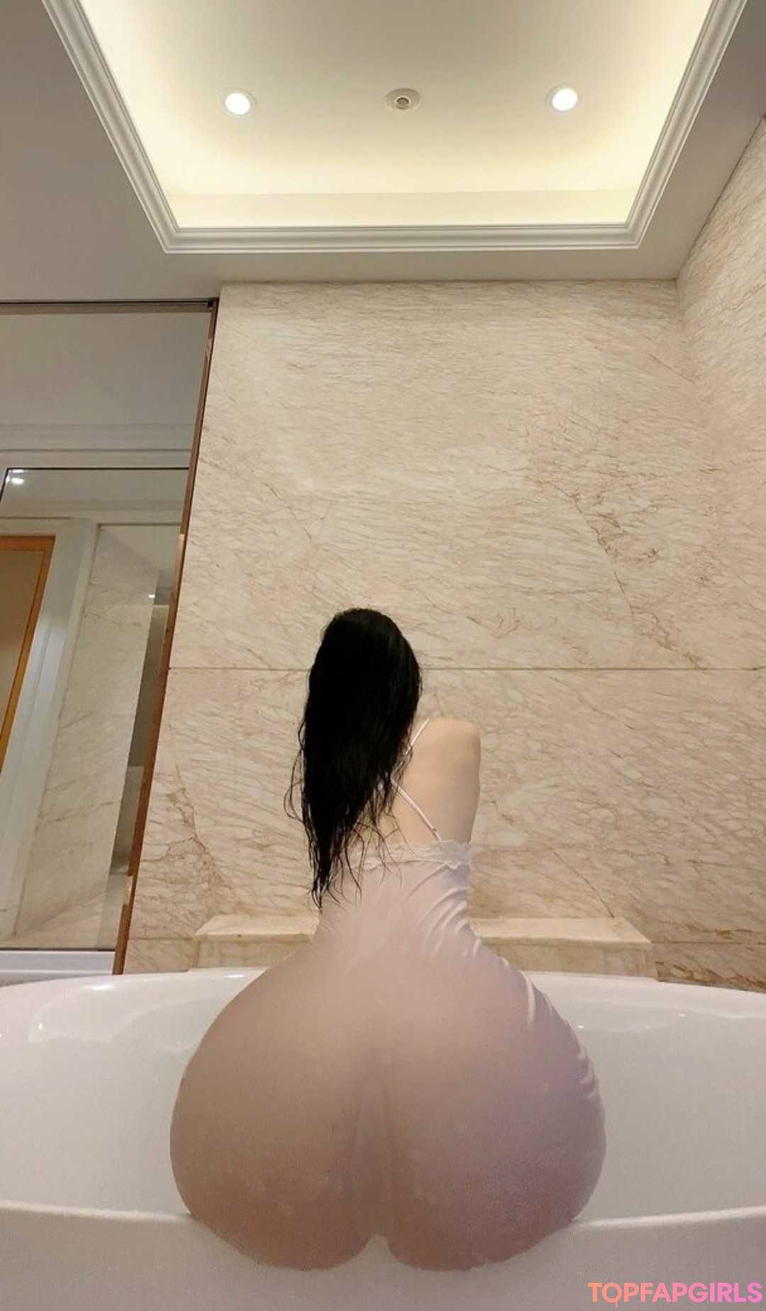 Photo nue de fuite OnlyFans de Qiaoniutt #1804