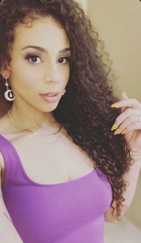 Photo nue de fuite OnlyFans de Samantha Irvin