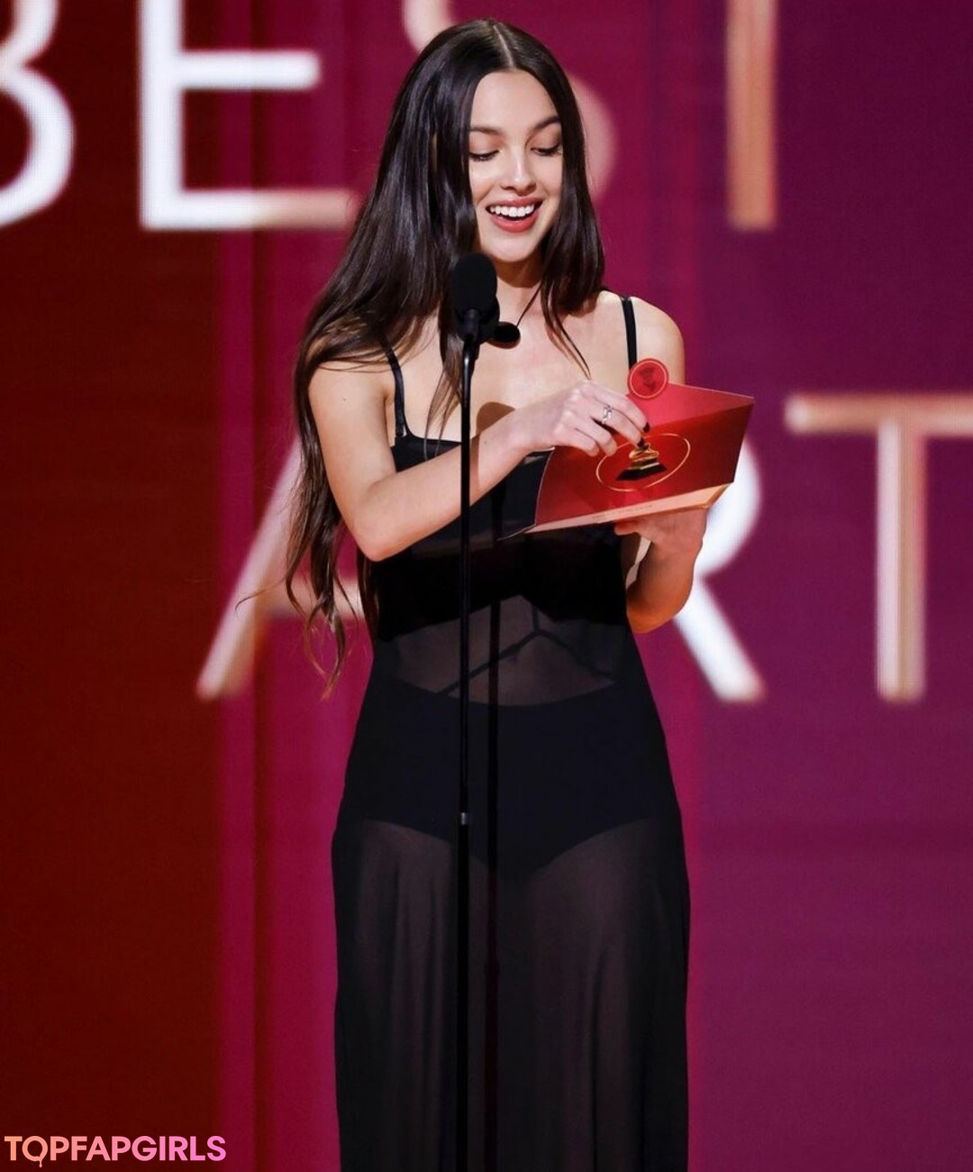 Photo nue de fuite OnlyFans de Olivia Rodrigo #1034