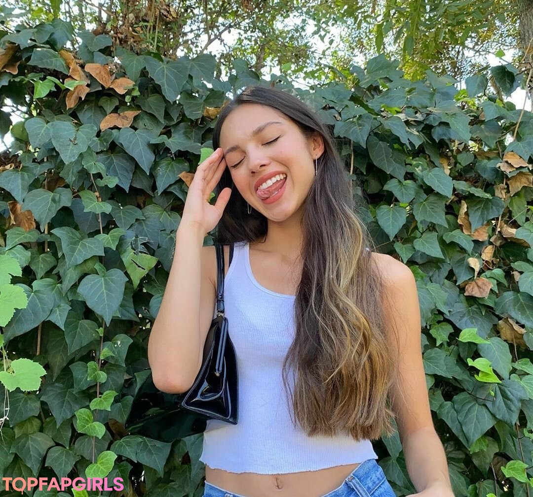 Photo nue de fuite OnlyFans de Olivia Rodrigo #1172