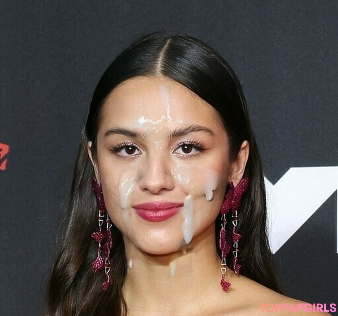 Photo nue de fuite OnlyFans de Olivia Rodrigo #1369