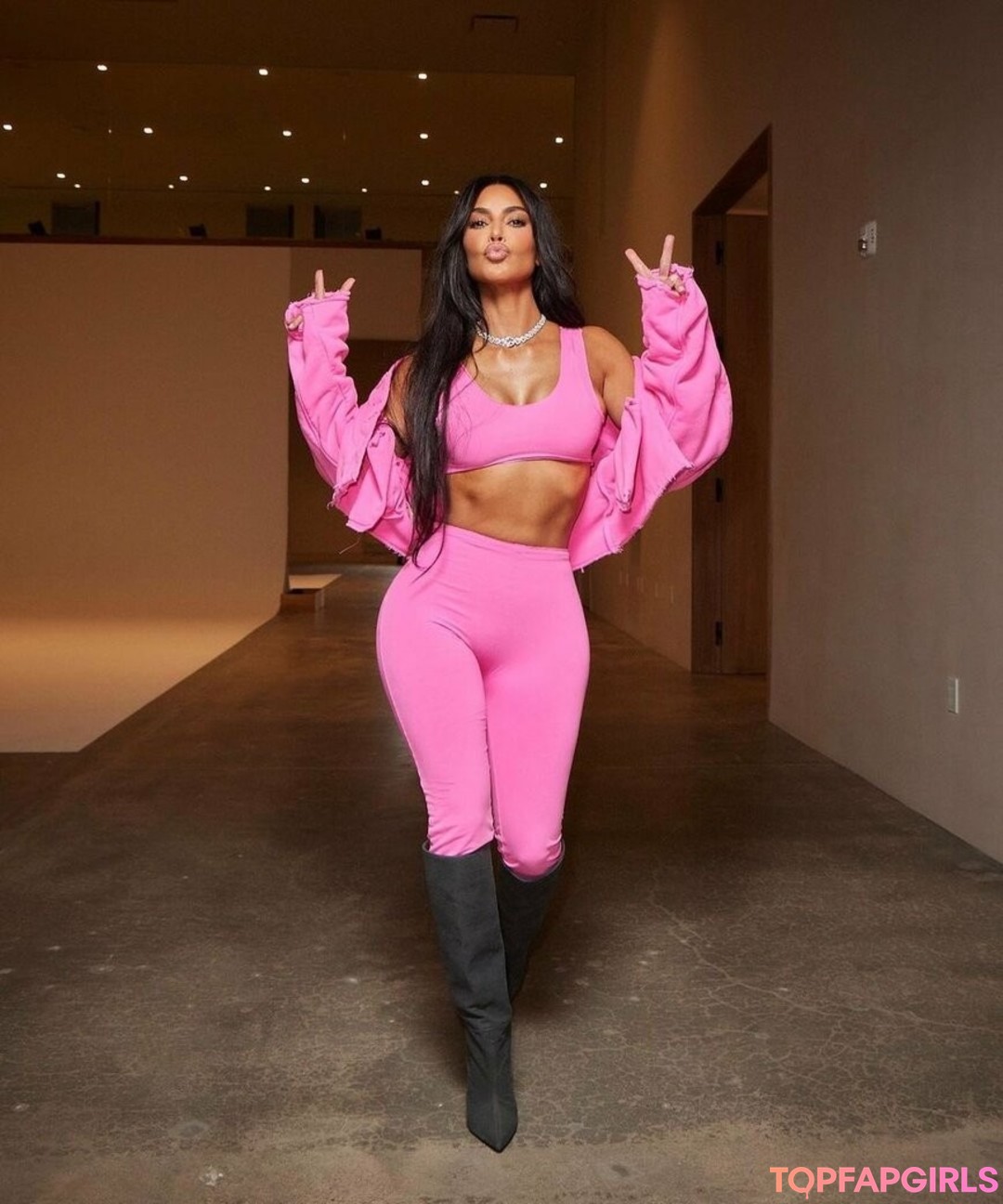 Photo nue de fuite OnlyFans de Kim Kardashian #1332