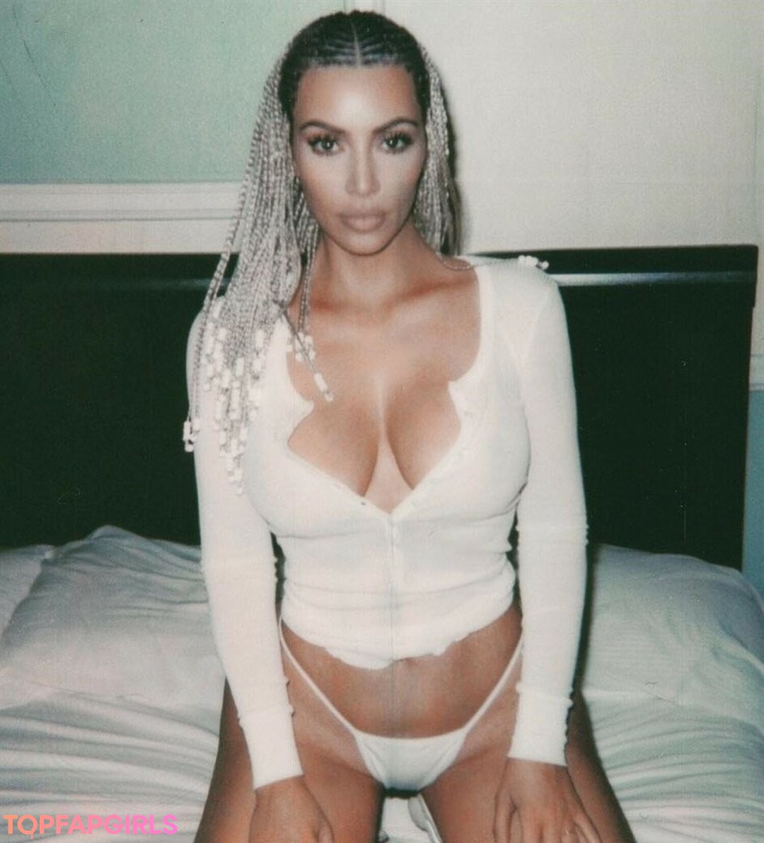 Photo nue de fuite OnlyFans de Kim Kardashian #1500