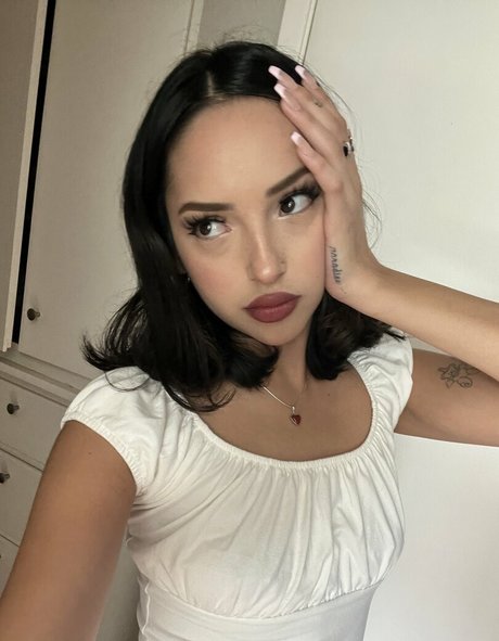 Photo nue de fuite OnlyFans de Erotiicaaa