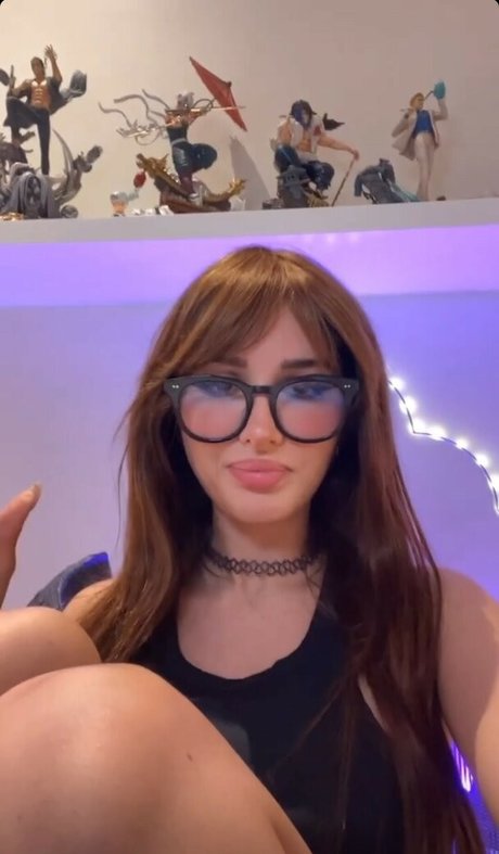 Sssniperwolf