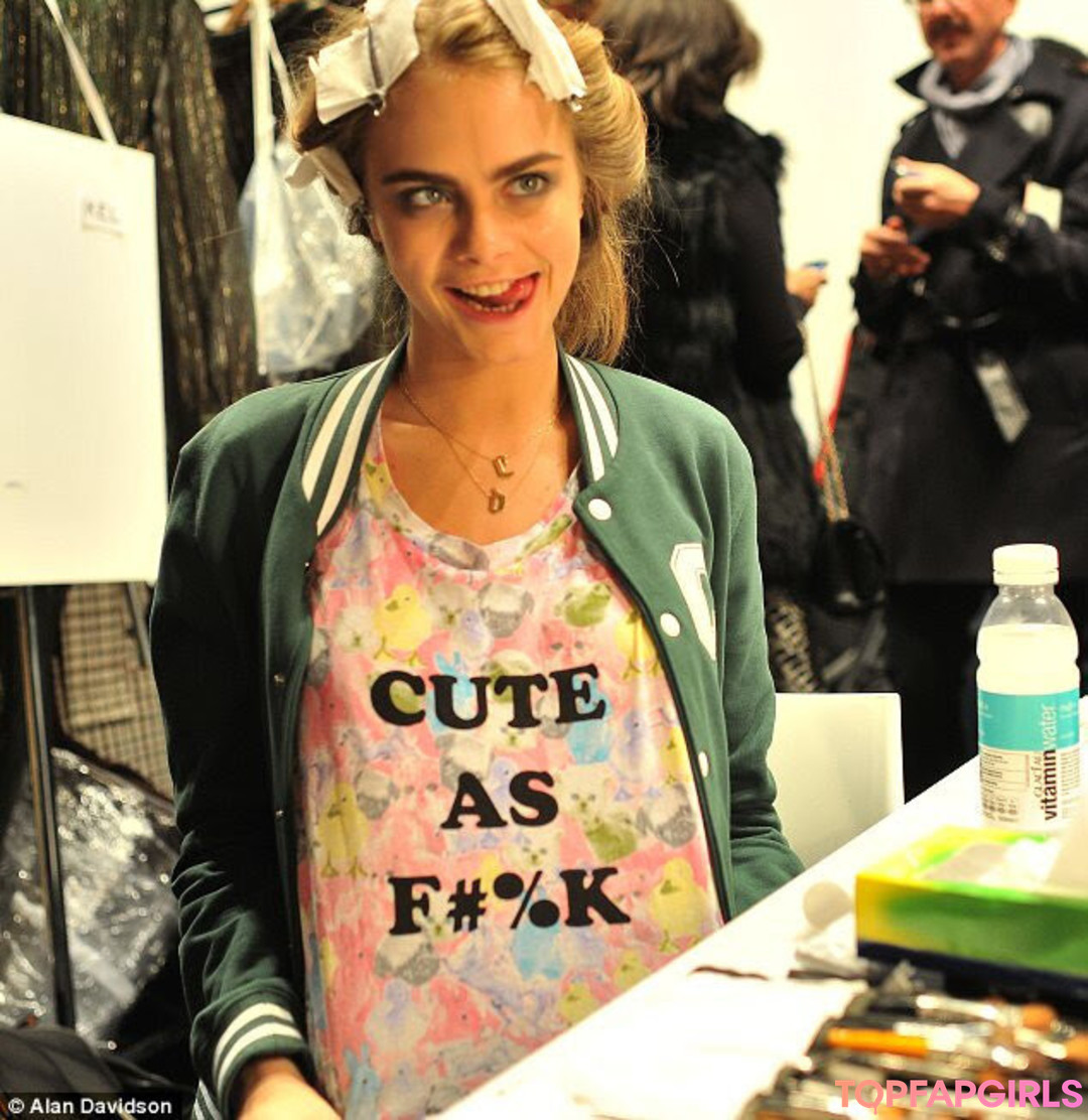 Photo nue de fuite OnlyFans de Cara Delevingne #1228