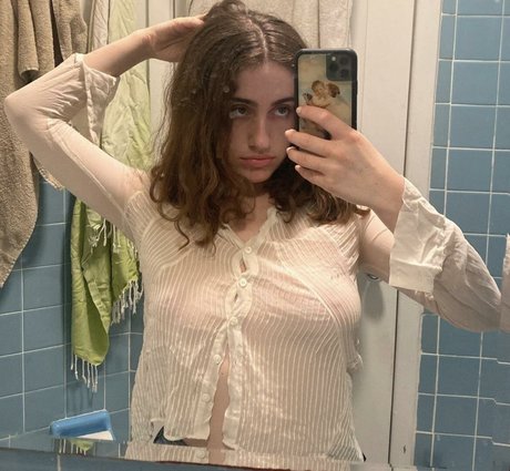Photo nue de fuite OnlyFans de Rachel Anne Sennott