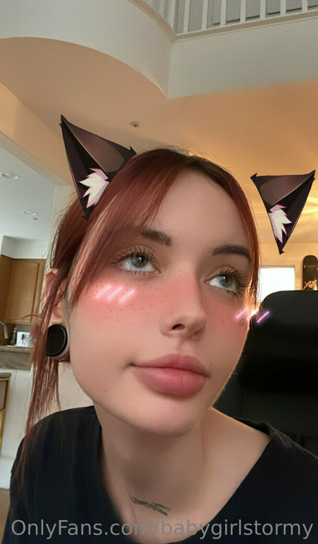 Photo nue de fuite OnlyFans de Babygirlstormy