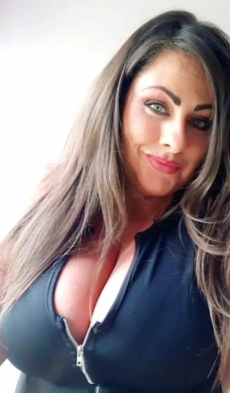 Photo nue de fuite OnlyFans de Annie