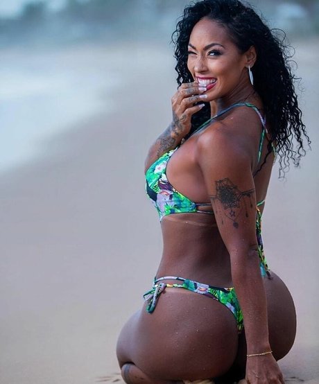 Rosiane Pinheiro