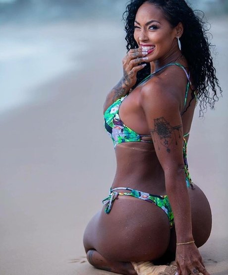 Rosiane Pinheiro