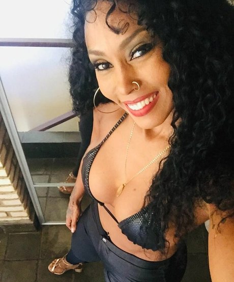 Rosiane Pinheiro
