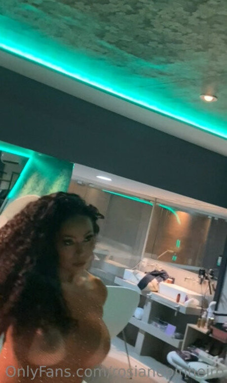 Rosiane Pinheiro