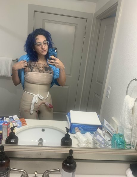 Photo nue de fuite OnlyFans de Lovelygia
