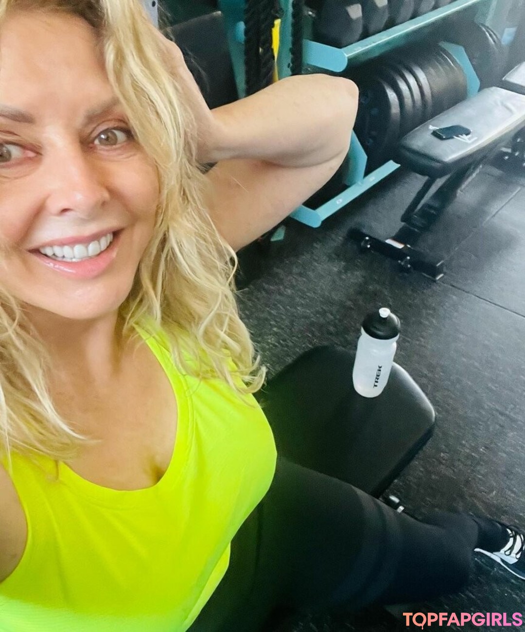Photo nue de fuite OnlyFans de Carol Vorderman #1122