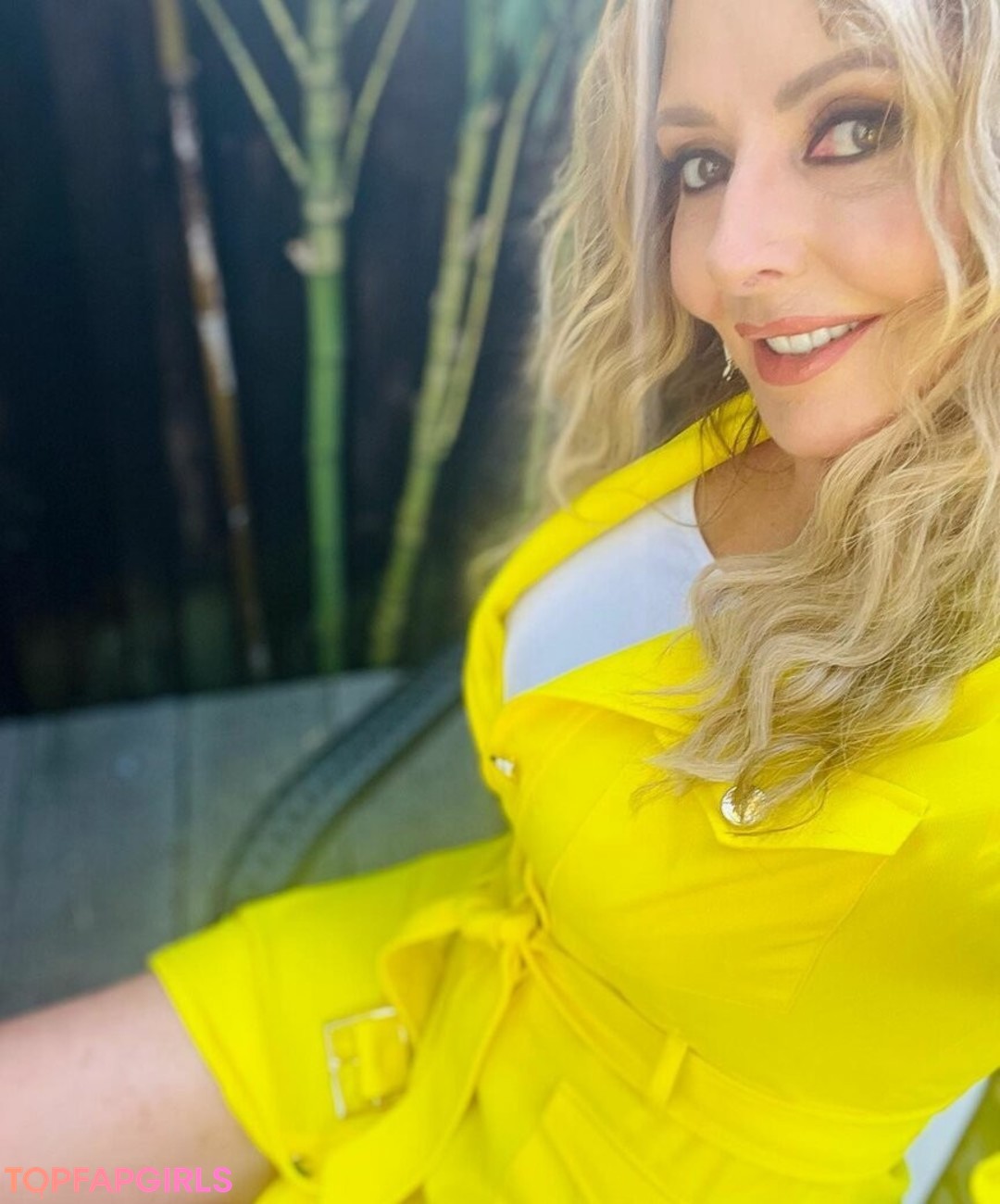 Photo nue de fuite OnlyFans de Carol Vorderman #1173