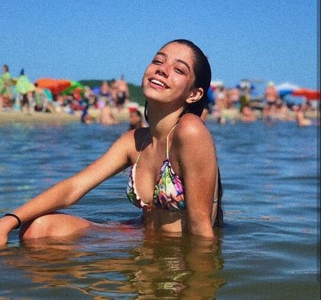Photo nue de fuite OnlyFans de Ana Karolina Pfleger