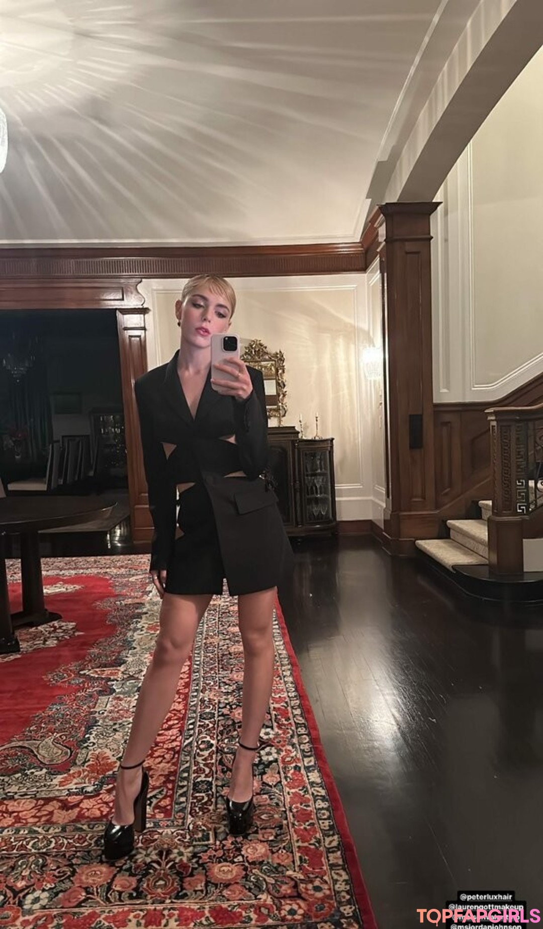 Photo nue de fuite OnlyFans de Kiernan Shipka #1141