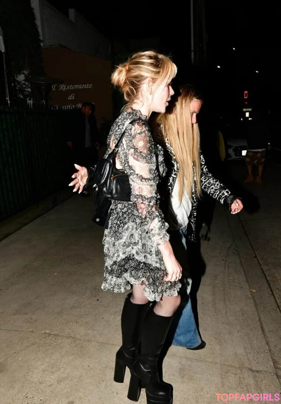 Photo nue de fuite OnlyFans de Kiernan Shipka #1189