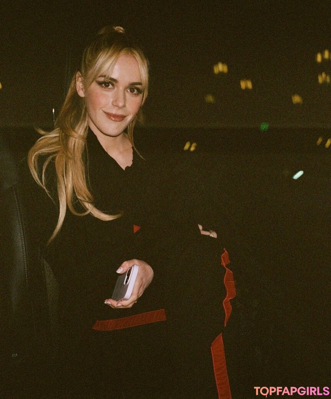 Photo nue de fuite OnlyFans de Kiernan Shipka #1190
