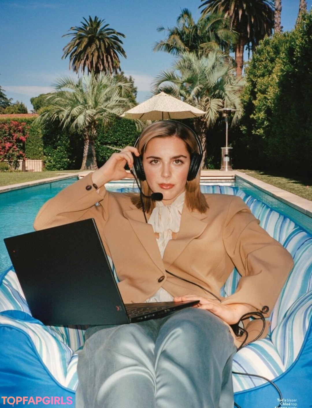 Photo nue de fuite OnlyFans de Kiernan Shipka #1233