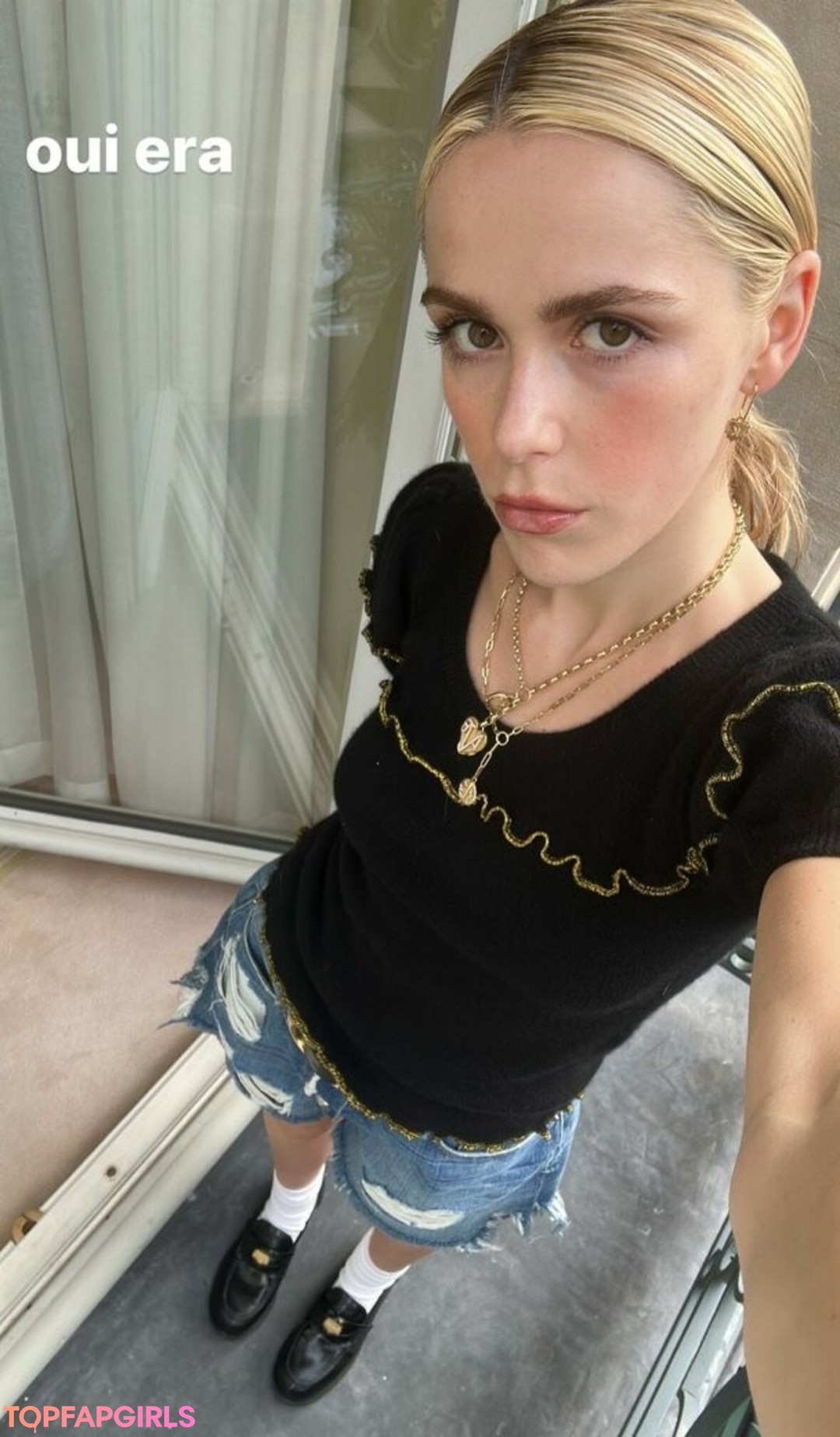 Photo nue de fuite OnlyFans de Kiernan Shipka #1408