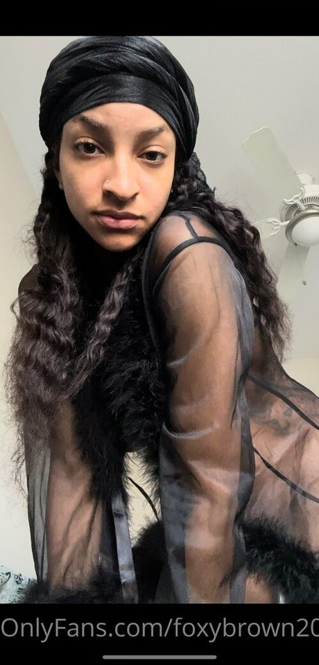 Photo nue de fuite OnlyFans de Foxybrown20free