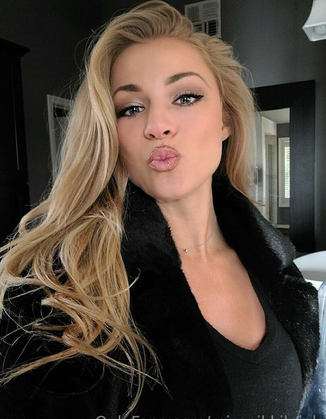 Photo nue de fuite OnlyFans de Nikki Leigh