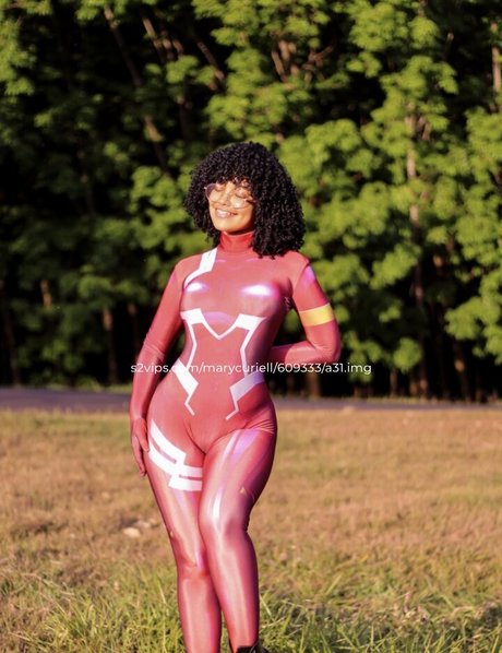 Photo nue de fuite OnlyFans de Marycuriell