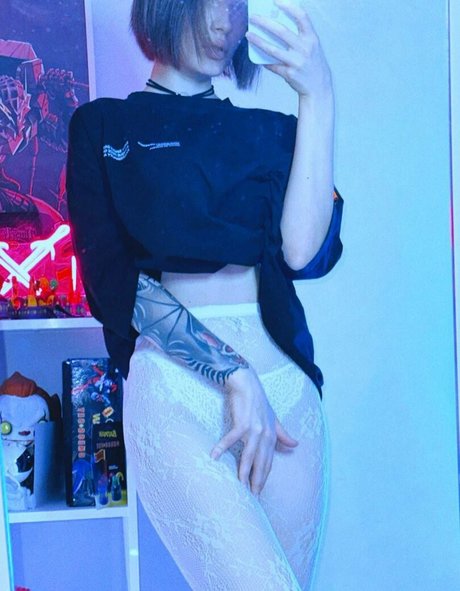 Photo nue de fuite OnlyFans de Vikiblade
